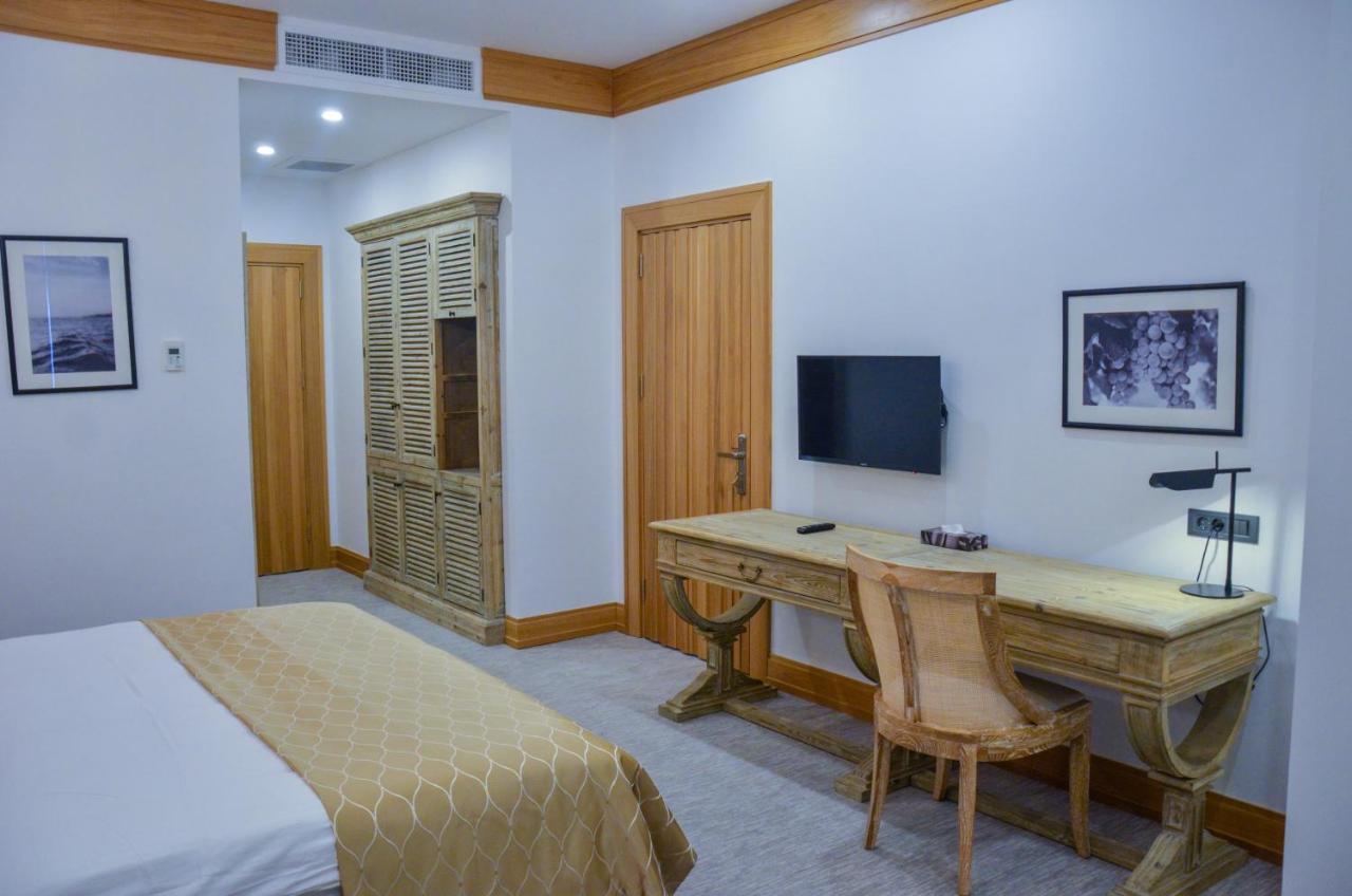 Shirvanshah Hotel Баку Экстерьер фото