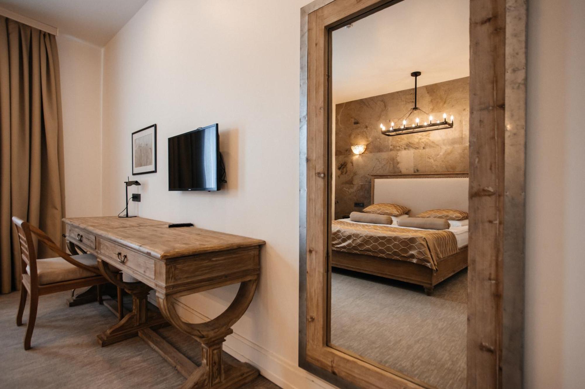 Shirvanshah Hotel Баку Экстерьер фото