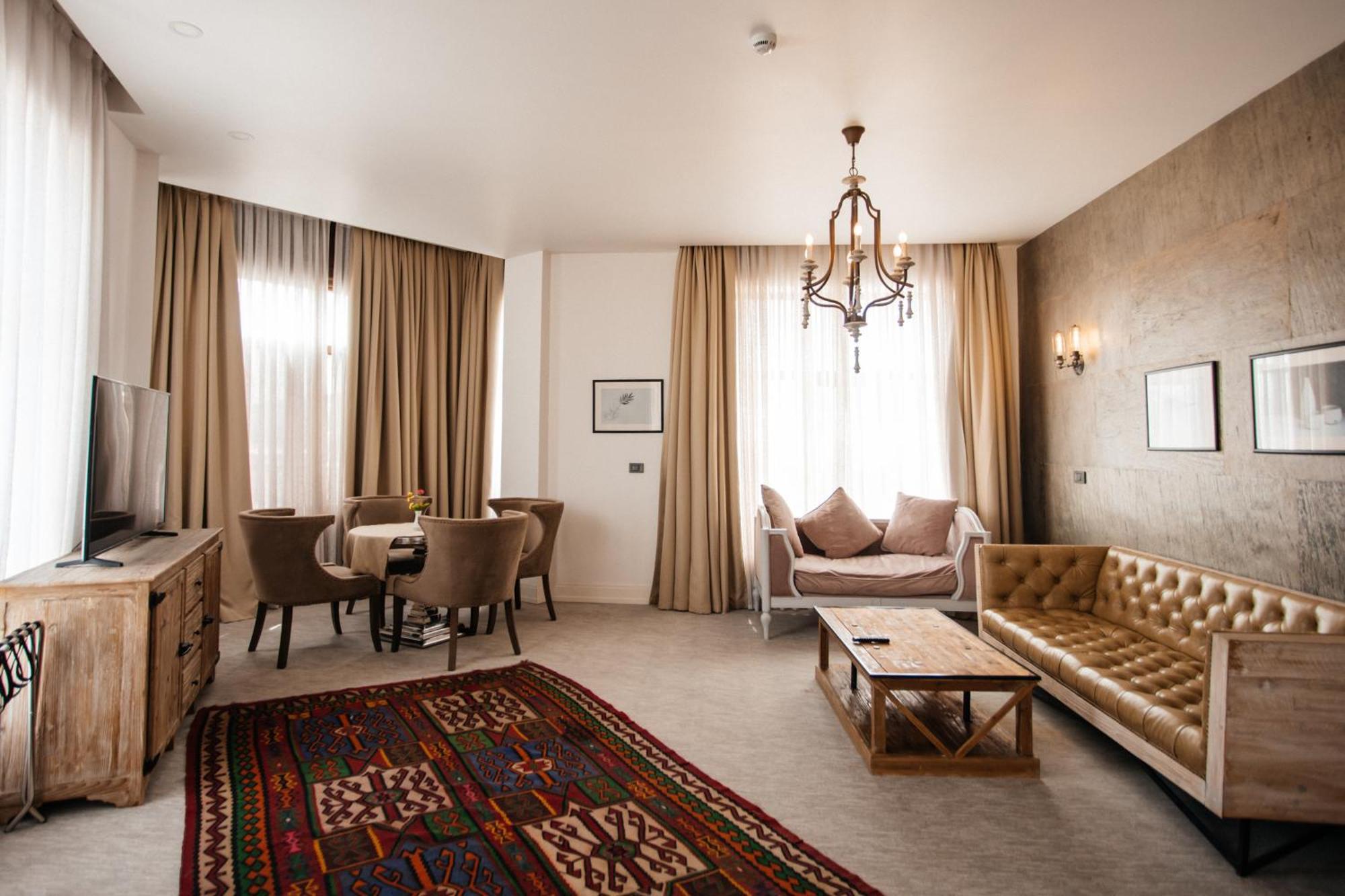 Shirvanshah Hotel Баку Экстерьер фото