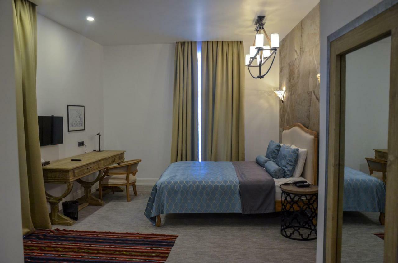 Shirvanshah Hotel Баку Экстерьер фото